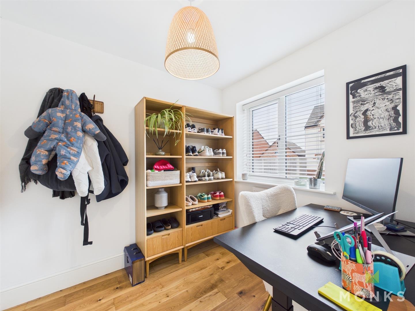 59 Roden Grove, Shrewsbury, SY4 5HJ SSTC